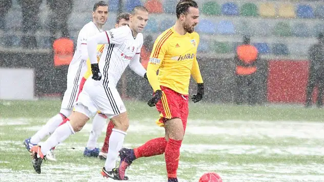 Kayserispor, Kartal'ı elinden kaçırdı