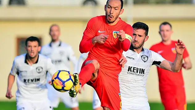 Kayserispor, Kukesi'ye 2-1 kaybetti 