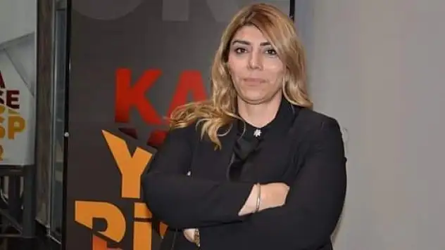 Kayserispor Olağan Genel Kurulu'nda Berna Gözbaşı yeniden başkan seçildi.