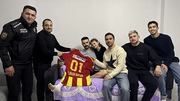 Kayserispor, operasyonda yaralanan komiseri ziyaret etti