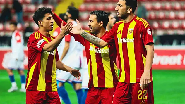 Sarı-kırmızılılar kötü gidişe dur demek istiyor