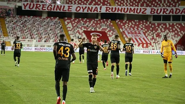 Kayserispor Sivas'ta yine kaybetmedi