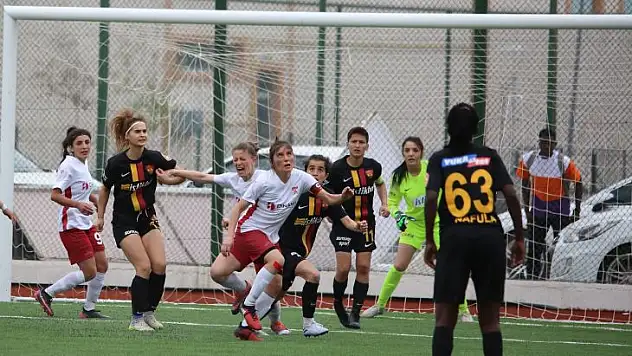 Kayserispor, Sivasspor'u tek geçti