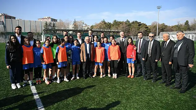 'Kayserispor Süper Lig'deyse, şehirde Süper Lig'de'