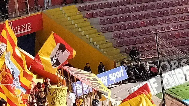 Kayserispor tribünlerinden yükselen isyan