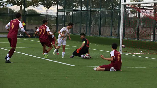 Kayserispor U17'den 3 puanlık zafer! Rakibini 3-0 mağlup etti