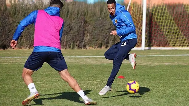 Kayserispor'un kozu Chery olacak