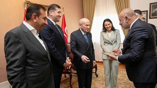 Kayserispor yönetiminden Bahçeli çıkarması!