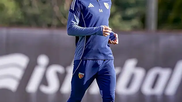 Kayserisporlu defans oyuncusu Sakaryaspor'a kiralandı