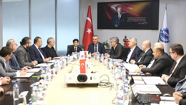 KAYSO Yönetim Kurulu koltuğu Poyraz Alçı'ya emanet!