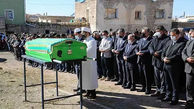 Kazada hayatını kaybeden belediye meclis üyesi son yolculuğuna uğurlandı