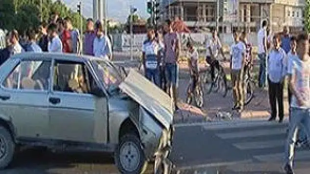 KAZAYI YAPTI ARACI BIRAKIP KAÇTI