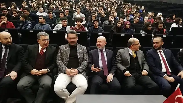 Kemal Tekden: 'Eğitimde çocuklarımıza başkaları adına endişelenmeyi de öğretmeliyiz'