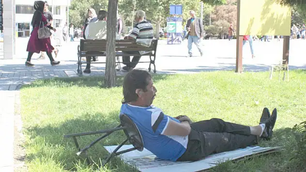 Kendine icat çıkardı