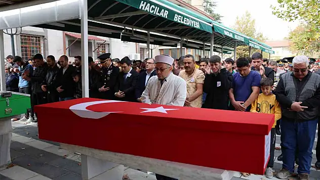 İzzet Talay son yolculuğuna uğurlandı