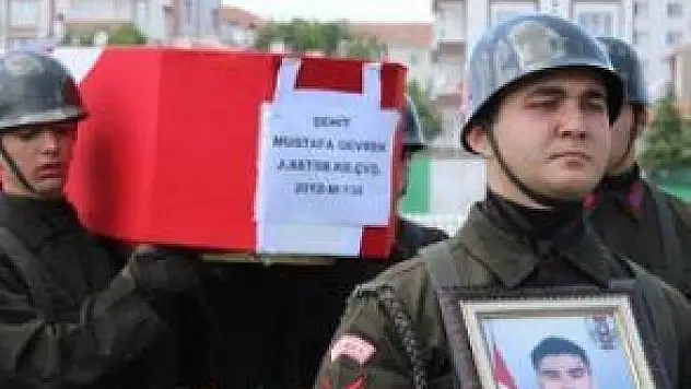 KIRŞEHİR ŞEHİDİNİ DUALARLA UĞURLADI 