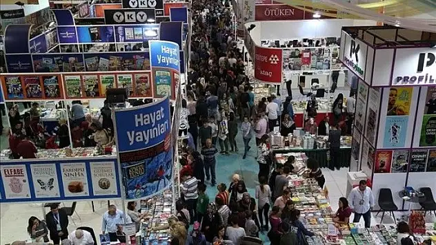 Kitap Fuarı ihaleye çıkıyor