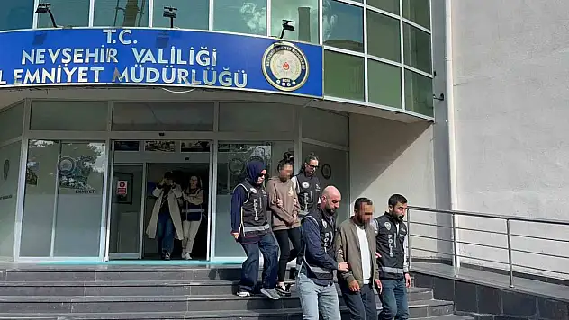 61 kilo altın kıyma makinesinden çıktı