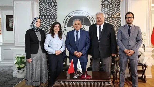 Kızılay yöneticilerinden Melikgazi Belediyesi'ne ziyaret
