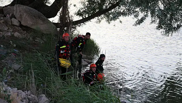 Kızılırmak'ta bir kişi daha kayboldu!