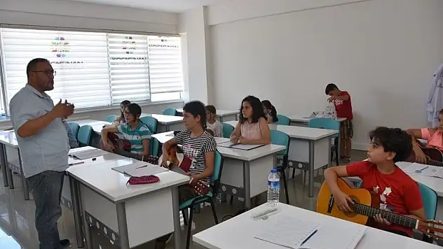 Kocasinan Akademi Yaz Kurslarına Büyük İlgi