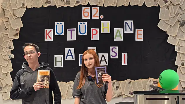 Kocasinan Belediye Başkanı'ndan öğrencilere hediye!