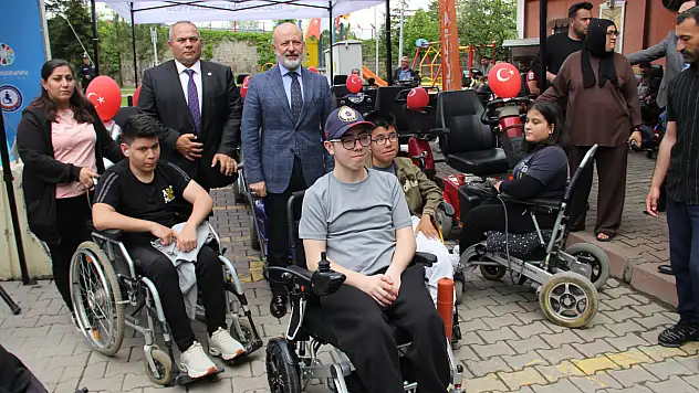 Kocasinan Belediyesi'nden engelli vatandaşlara destek!