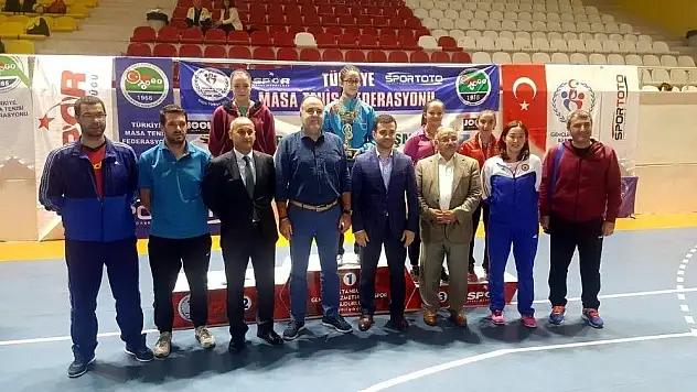 Özge Yılmaz Türkiye Şampiyonu oldu
