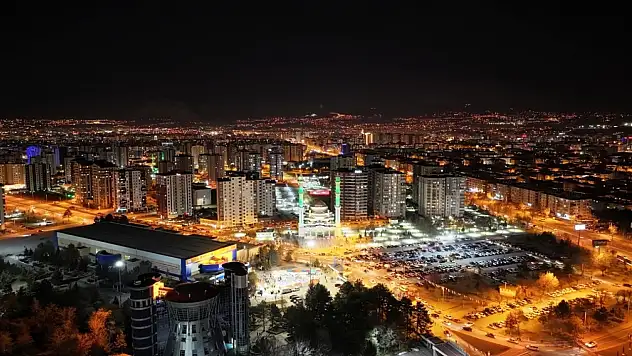 Kocasinan'da camiler mis gibi kokuyor
