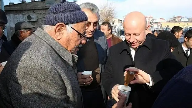 Kocasinan, ikramlarıyla gönülleri fethediyor