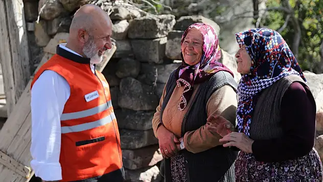 Kocasinan'ın kırsal mahallelerindeki mezarlıklar yenileniyor