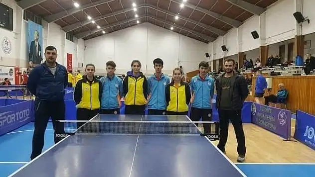 Kocasinan'ın Masa Tenisi B Takımı İlk Yarıyı Lider Tamamladı