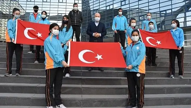 Kocasinan'ın sporcuları, şampiyonluğa doymuyor