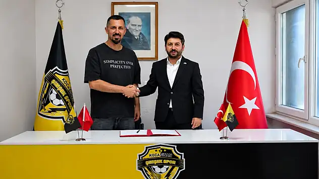 Kocasinan Şimşekspor kararını verdi! Tecrübeli eldiven Kayseri'ye geldi