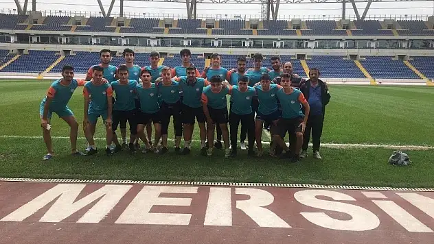 Kocasinan Şimşekspor U19 takımı iyi başladı