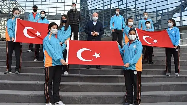 Kocasinan Sporcuları şehri gururlandırdı