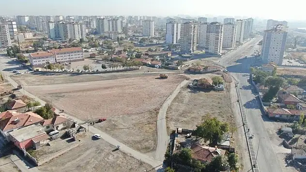 Çolakbayrakdar: Kocasinan ulaşımda çağ atlıyor