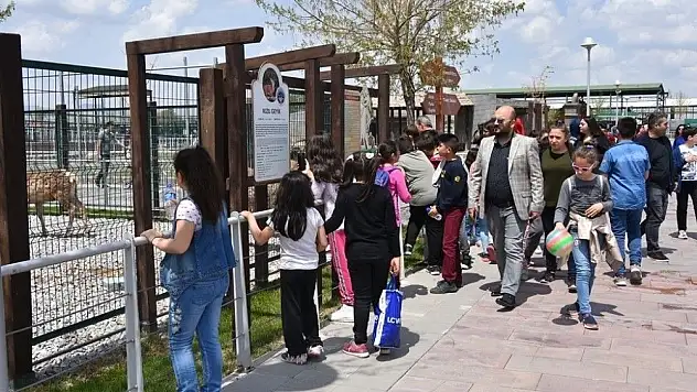 Kocasinanlı çocuklar, bilim merkezi ve hayvanat bahçesinde