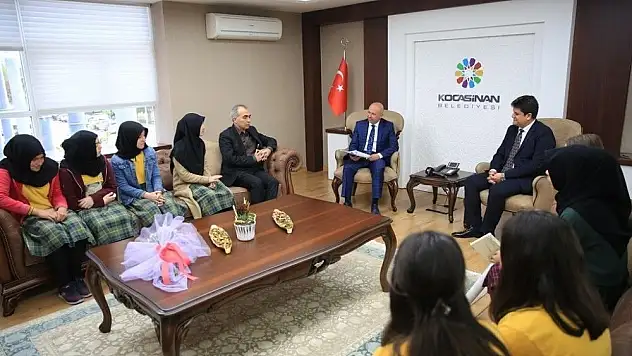 Kocasinanlı öğrencilerden örnek davranış