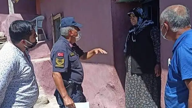 Komutan, Müdür, Muhtar ve İmam işbaşında...