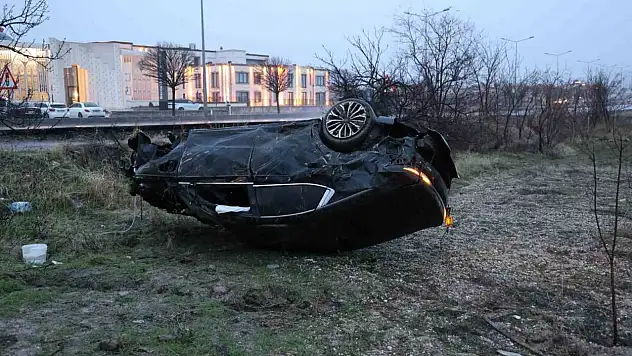 Nevşehir'de otomobil takla attı!