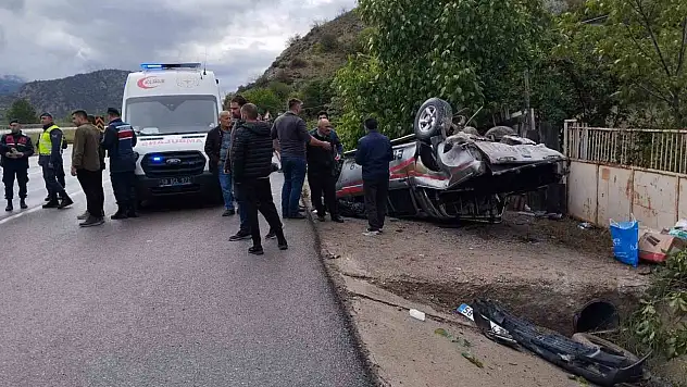 Kontrolden çıktı, devrildi..