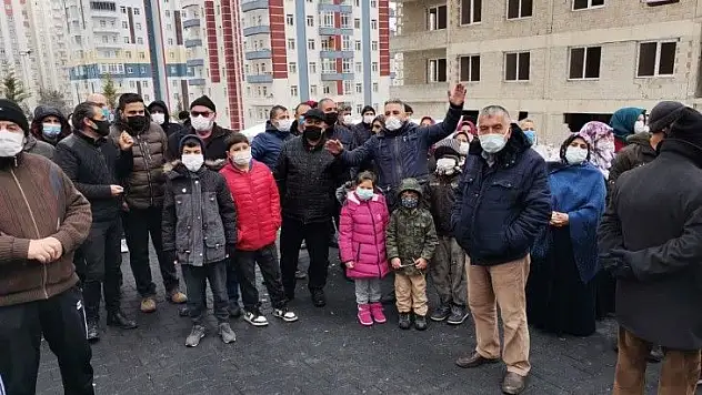 Kooperatif, bir daireyi 5 kişiye satmış