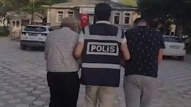Köpek dövüştürenlere suçüstü