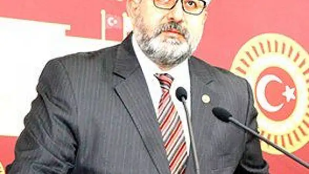 KÖPRÜLÜ KAVŞAK İNŞAATI İÇİN AĞAÇ KESECEK Mİ?