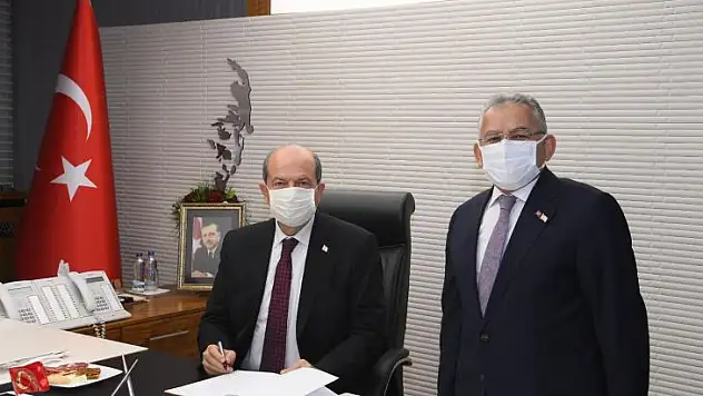 Koronavirüse yakalandı!