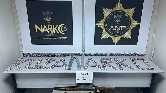 Zehir taciri suçüstü yakalandı