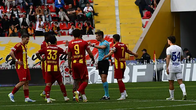 Kritik randevuda gol iptali!