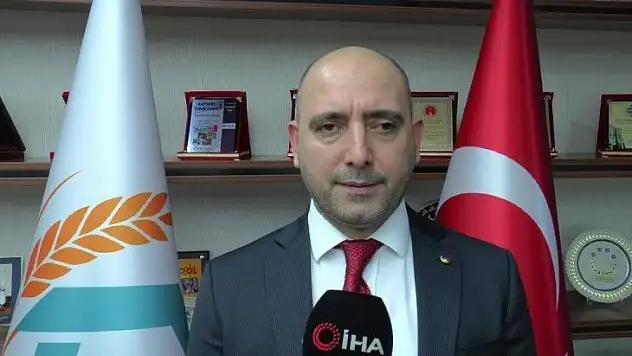 Bağlamış: Nezaketsiz!