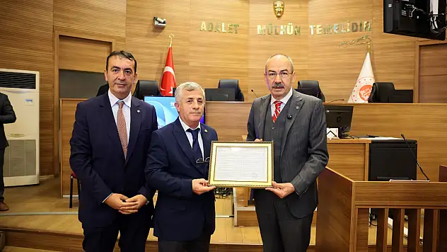 KTO Başkanı Ömer Gülsoy mazbatasını aldı: Kazanan Kayseri iş dünyası oldu